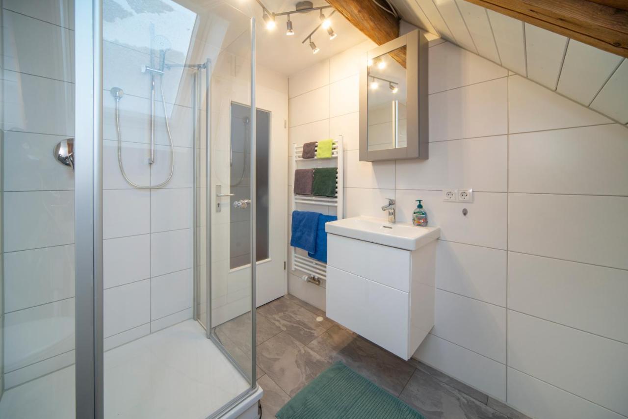 Monteur-/ Arbeiter-Apartment_ Wohnung 4 Memmingen Bagian luar foto